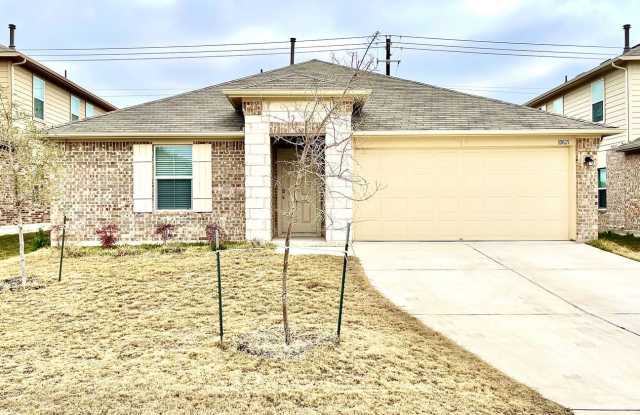 Beautiful House in Northeast Austin! - 10821 Defender Trail, Austin, TX 78754