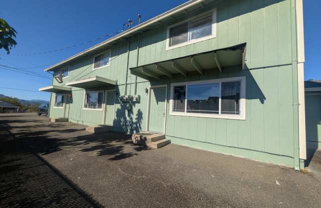 84 SE Grape Ave - 84 Southeast Grape Avenue, Winston, OR 97496