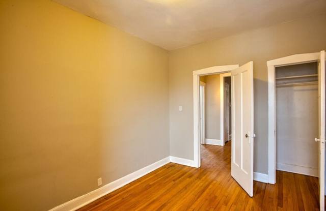 1832 North Humboldt Boulevard Gallery 4