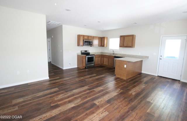 802 Neosho Heights Circle Gallery 2