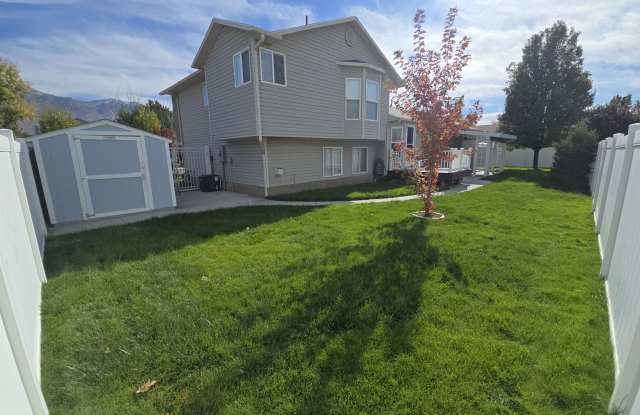 1361 North 325 East Gallery 2