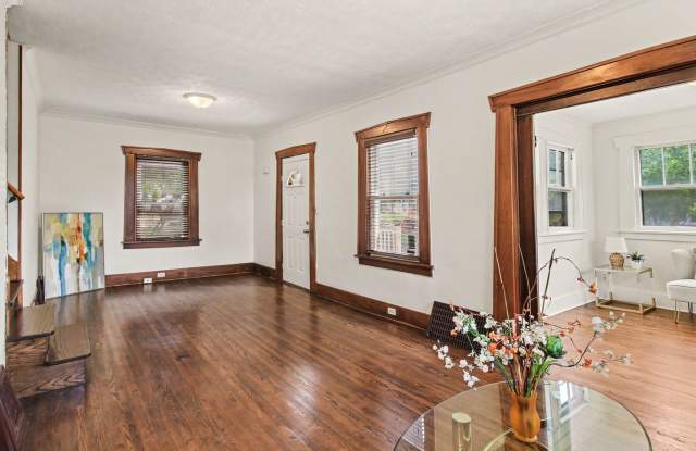 3 Bedroom 2 Bath House in Benson w/ Garage! Gallery 4