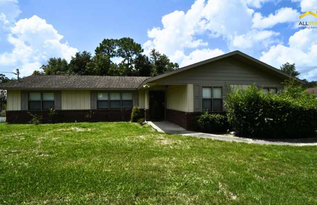 1 Pine Way Place - 1 Pine Way Place, Silver Springs Shores, FL 34472 1 Pine Way Place - 1 Pine Way Place, Silver Springs Shores, FL 34472