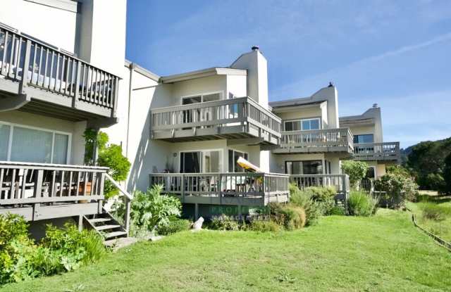 505 Larkpur Plaza Drive photos photos