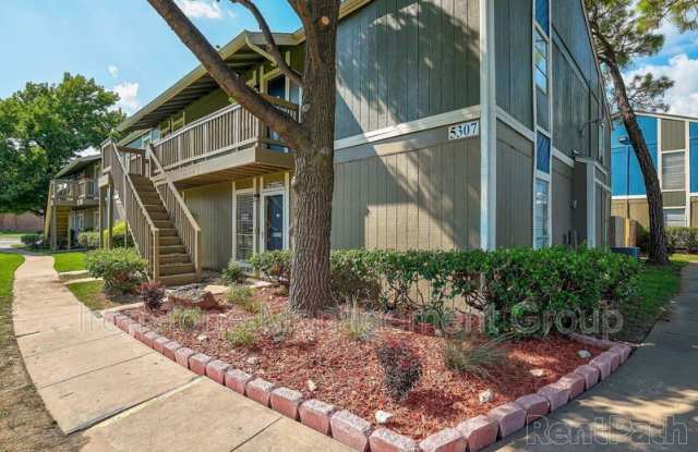 4657 S Darlington Ave photos photos