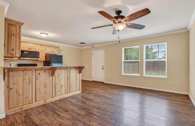 6204 SW Chickadee Street Gallery 4