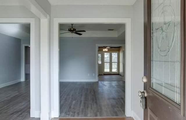 317 Merriman Drive Gallery 4