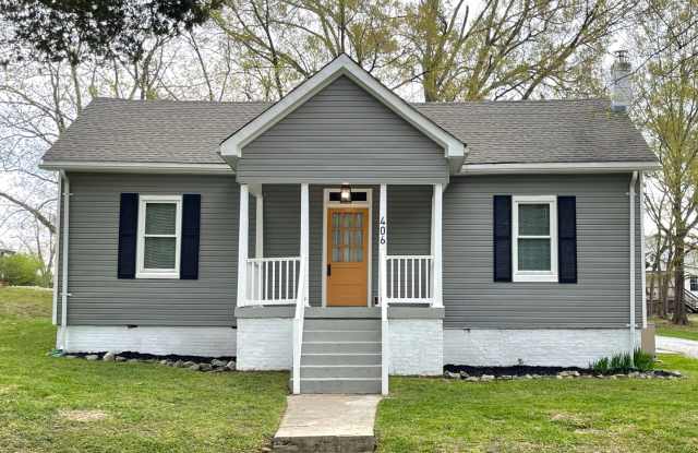 You’re here. You’re home. You’re happy. - 406 North Brunswick Avenue, South Hill, VA 23970 You’re here. You’re home. You’re happy. - 406 North Brunswick Avenue, South Hill, VA 23970