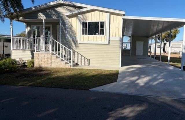 5631 Pinecrest Drive, #166 photos photos