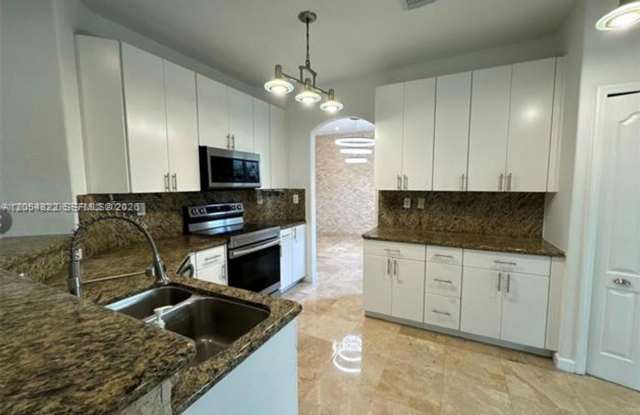 7563 NW 112th Pl # 7563, Doral, FL 33178 photos photos 7563 NW 112th Pl # 7563, Doral, FL 33178 photos photos