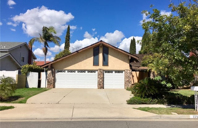 325 Purdy Avenue - 325 Purdy Avenue, Placentia, CA 92870