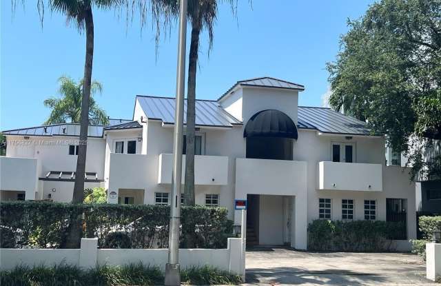 2918 Bird Ave photos photos