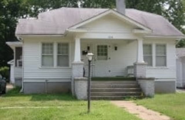 620 E Normal photos photos 620 E Normal photos photos