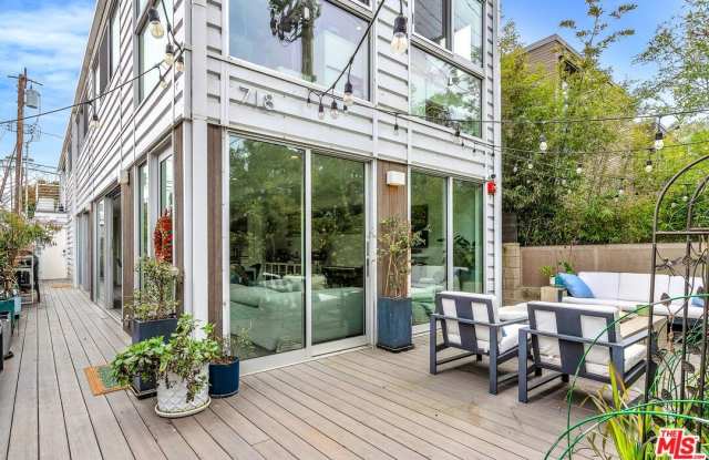 718 Marine St - 718 Marine Street, Santa Monica, CA 90405