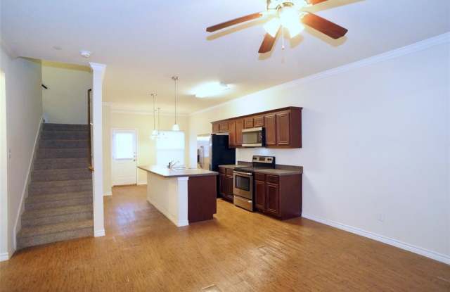 5504 Del Rey Drive Gallery 4