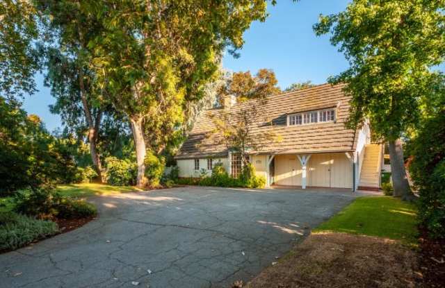11488 Huston St Gallery 2