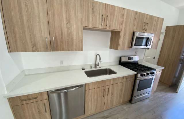 11918 Exposition Boulevard - 11918 Exposition Boulevard, Los Angeles, CA 90064