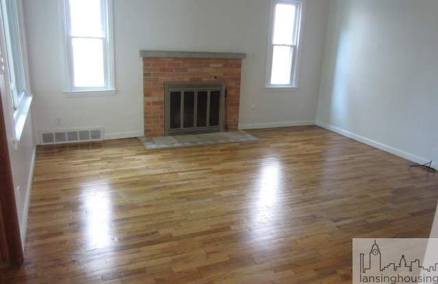 1313 West Barnes Avenue Gallery 4