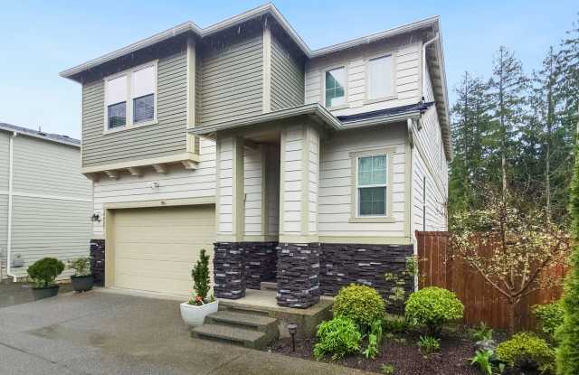 Beautiful, Light‑Filled Home Bordering Protected Greenbelt photos photos Beautiful, Light‑Filled Home Bordering Protected Greenbelt photos photos