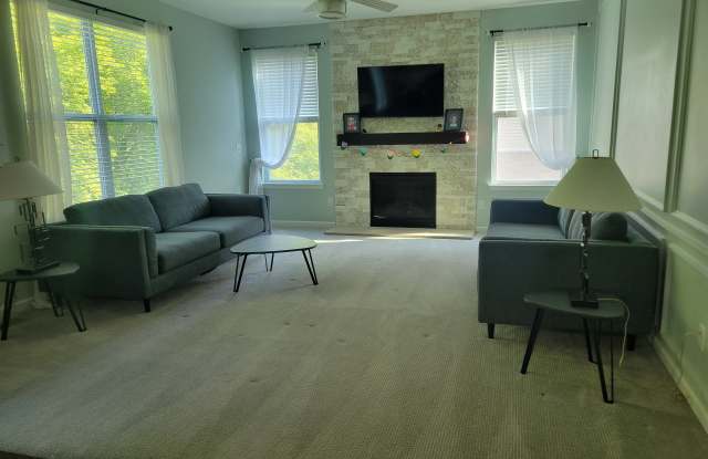 58180 Sunflower Circle North Gallery 4