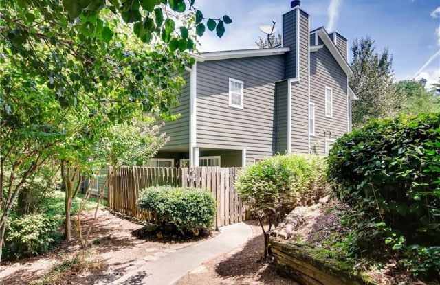 818 Wuthering Way photos photos