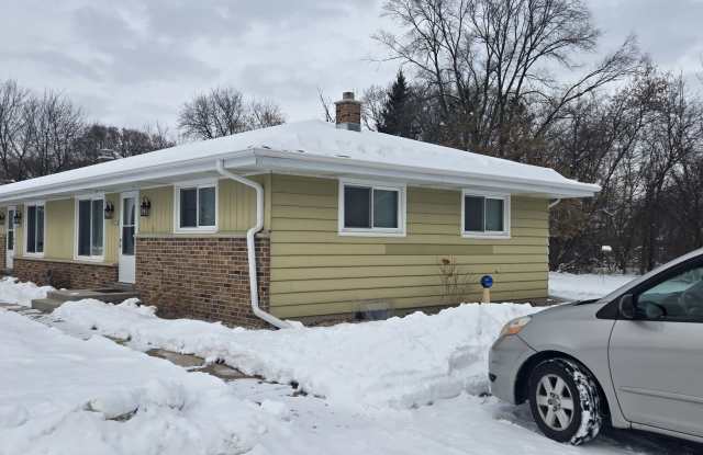 270 South Riverside Drive photos photos