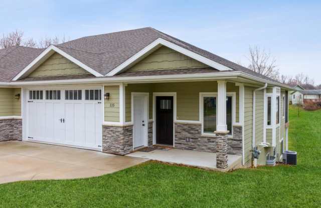 NZC (115 Glenwood Street; Pella) photos photos