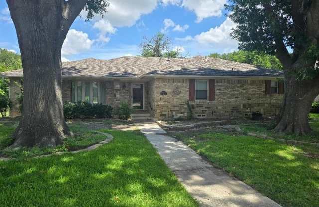 2406 Rochdale Street - 2406 Rochdale Street, Garland, TX 75040