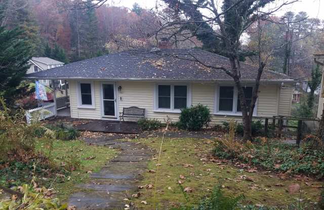 560 Oxford Rd photos photos