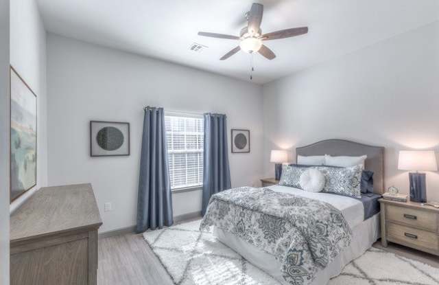 98 Apartments Gallery 4