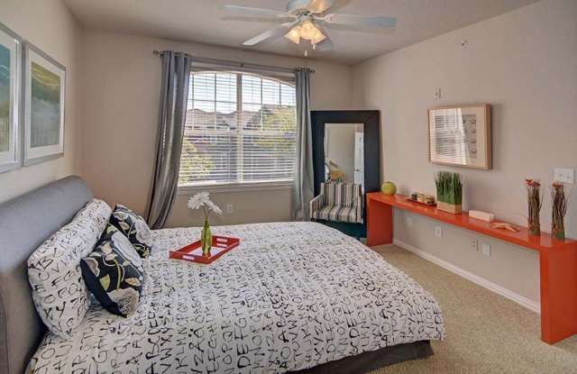 Lakepointe Residences Gallery 4