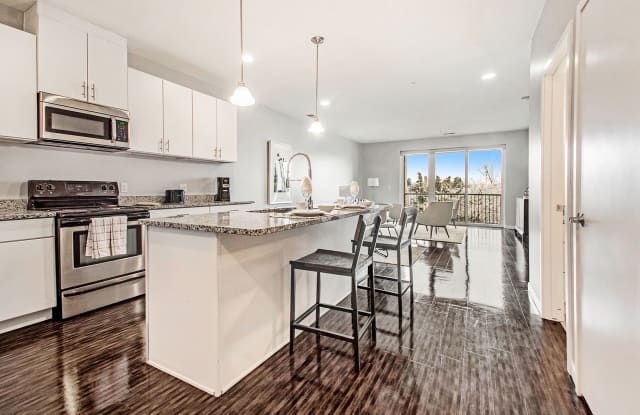 Waters Edge Apartments photos photos