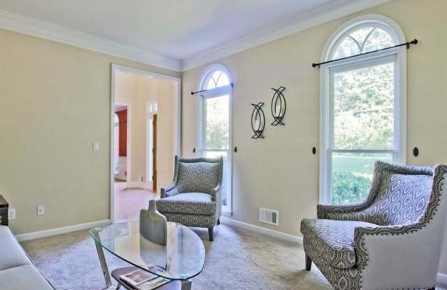 1867 Cedar Cliff Drive Gallery 3