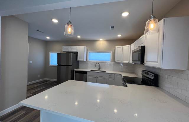 109 E Fremont Avenue - Selah WA photos photos