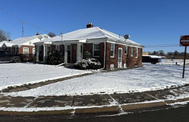 528 Northwestern - 528 Northwestern Drive, Adrian, MI 49221