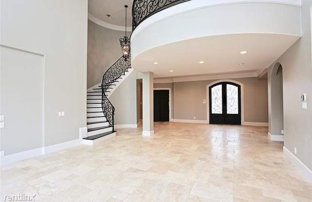3819 South Macgregor Way Gallery 3
