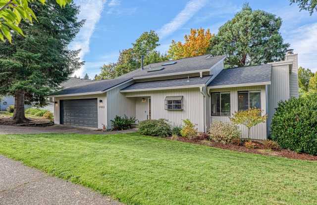 Great Tualatin Location – 3 Bed, 2.5 Bath Home - 21833 Southwest Dakota Drive, Tualatin, OR 97062