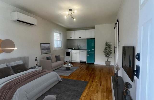 526 E Broadway - 526 East Broadway, Long Beach, NY 11561
