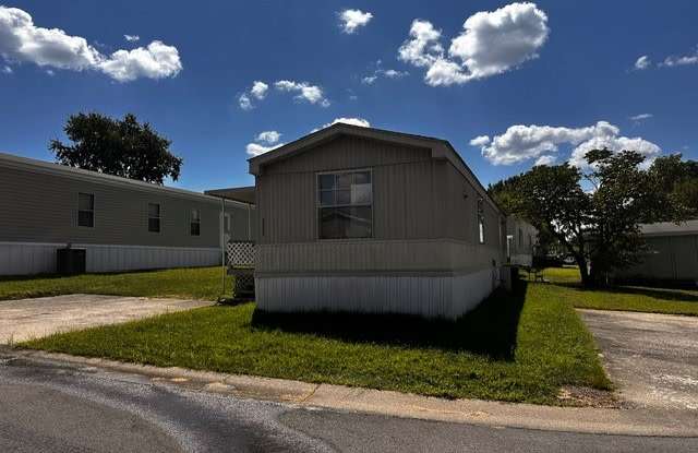 13658 Point Maple Drive Gallery 2