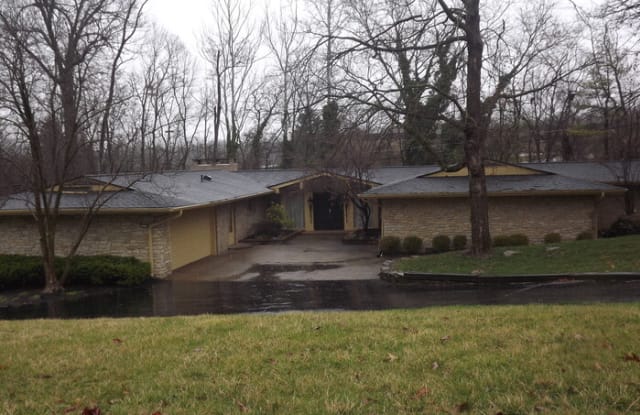2005 Tullis Dr Middletown Oh 45042-2962 - 2005 Tullis Drive, Middletown, OH 45042