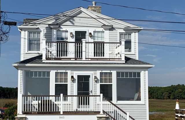1665 Ocean Boulevard photos photos