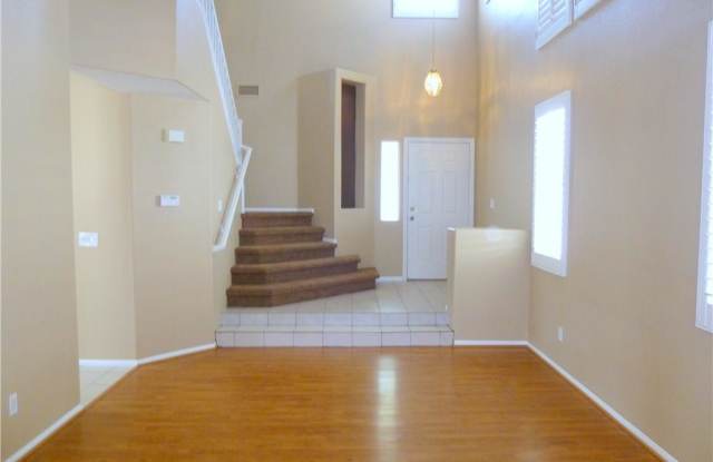 2490 LOWER MEADOWS Avenue Gallery 3