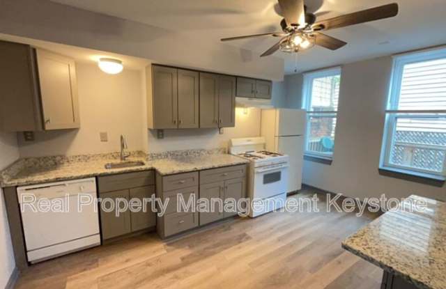 2422 Jane Street photos photos