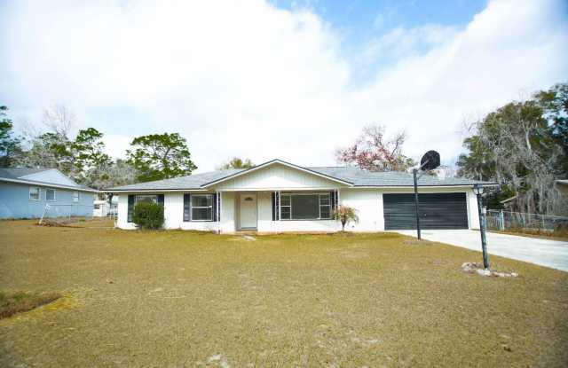 606 Water Road photos photos