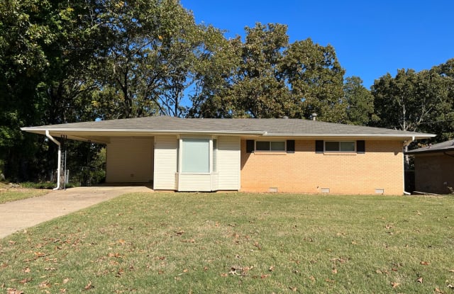 2111 Seminole Trl - 2111 Seminole Trail, North Little Rock, AR 72116