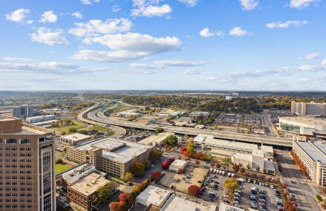 The 600 photos photos The 600 photos photos