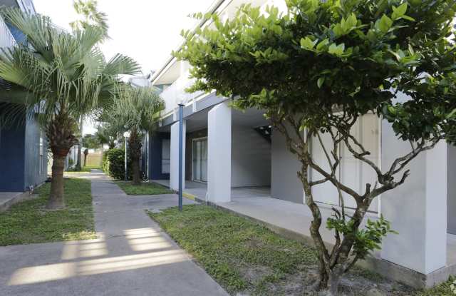 1302 Waldron Rd - 104 Gallery 4
