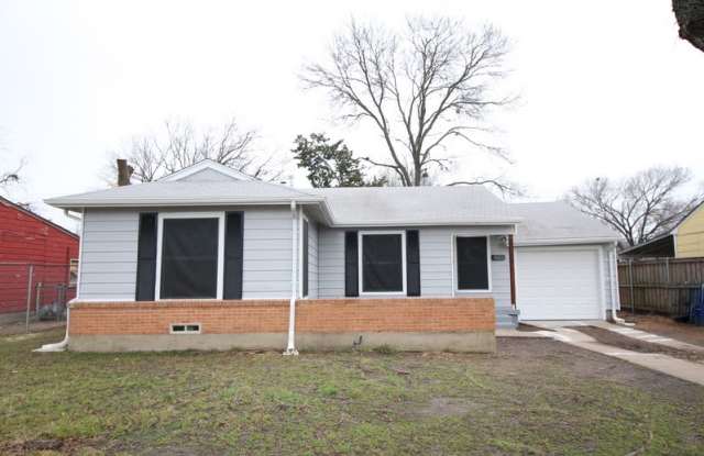 7738 Stonehurst St - 7738 Stonehurst Street, Dallas, TX 75217