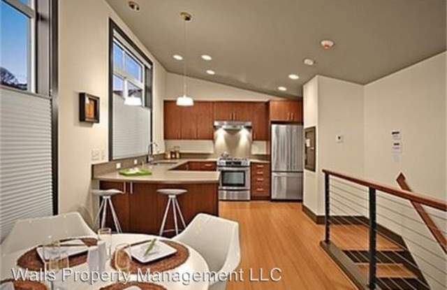 560 Ward St Unit A Gallery 2