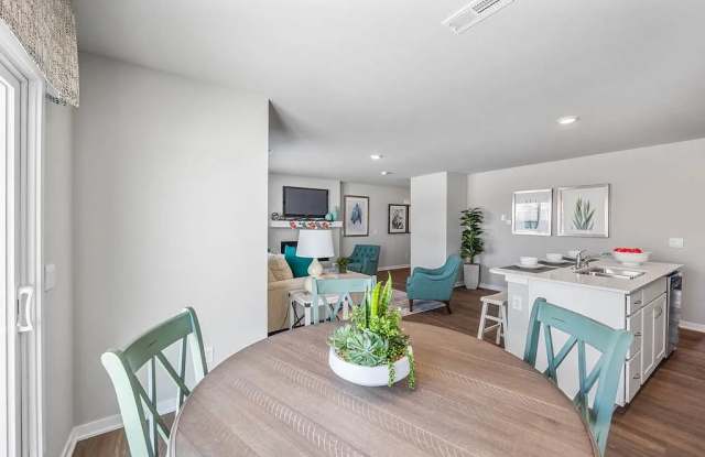 4735 170 pl Gallery 3